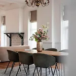 Het Oude Raadhuis 招待所 3*
