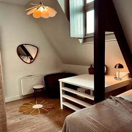 Het Oude Raadhuis 4*