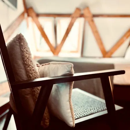 Het Oude Raadhuis 4*