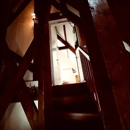 Het Oude Raadhuis 4*