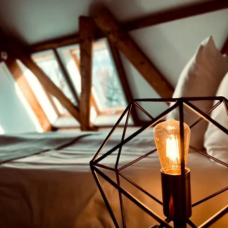 Het Oude Raadhuis 3*