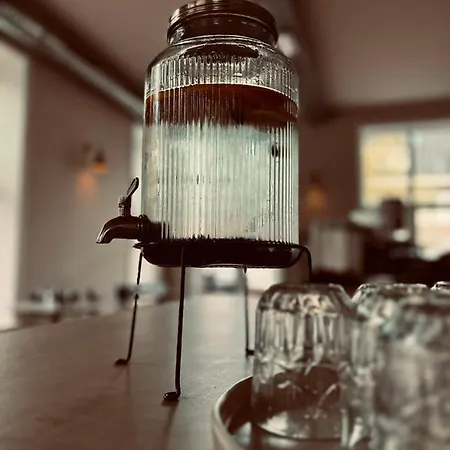 Het Oude Raadhuis 4*