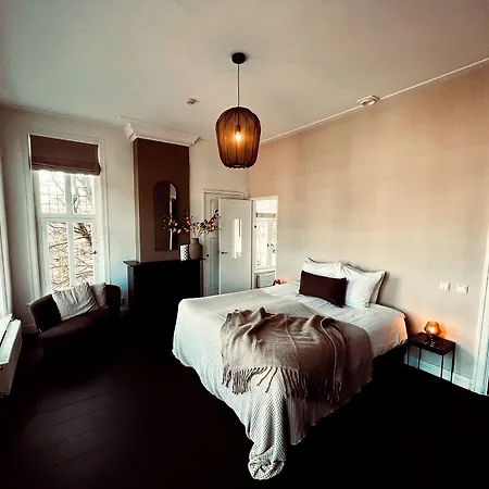 Het Oude Raadhuis Pensjonat Castricum