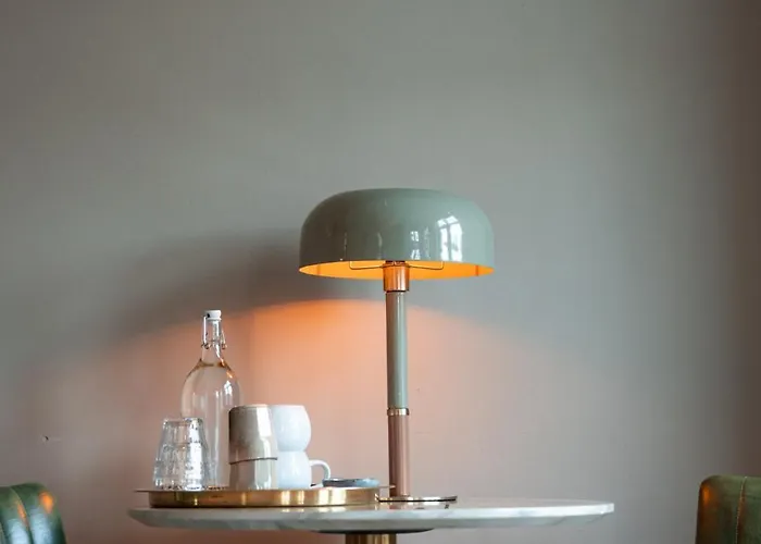 Het Oude Raadhuis 카스트리컴