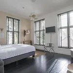 Het Oude Raadhuis Guest house Castricum