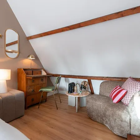 Het Oude Raadhuis Pensjonat Castricum