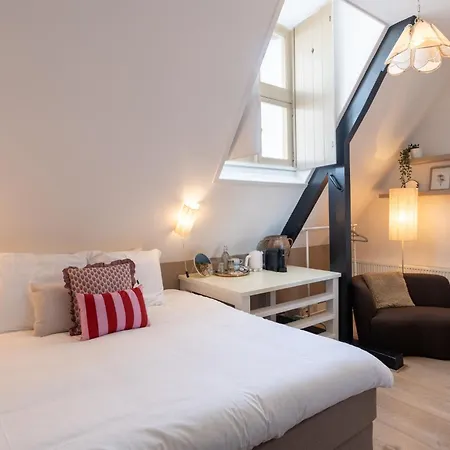 Het Oude Raadhuis Pensjonat 3*