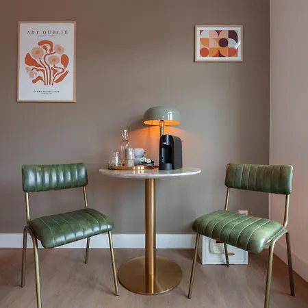 Het Oude Raadhuis 3*